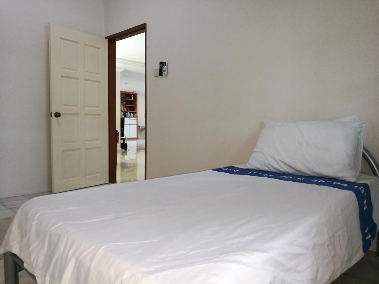 Guesthouse Dragon Place Taiping Buitenkant foto